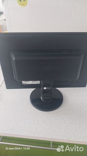 Монитор LG flatron