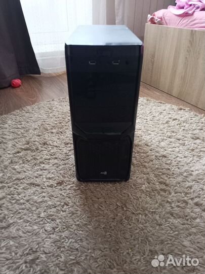 Корпус ATX Aerocool V3X, Midi-Tower, без бп