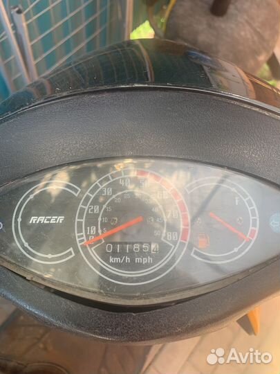 Продам скутер Racer