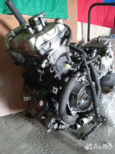 Двигатель VFR 800