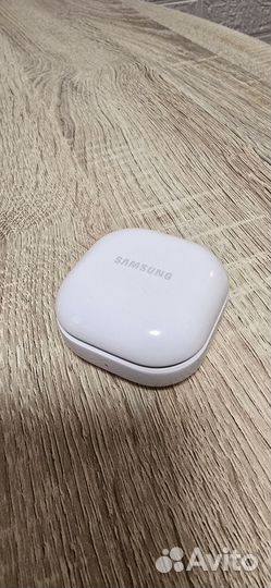 Samsung galaxy buds 2