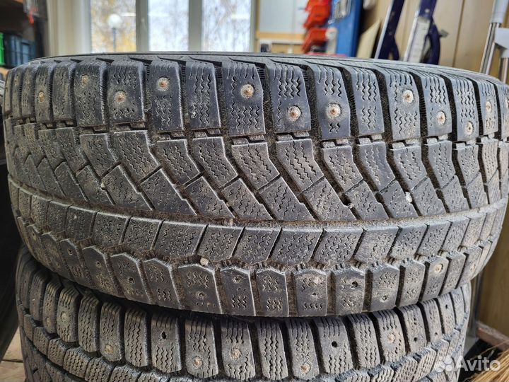 Viatti Brina Nordico V-522 215/55 R17