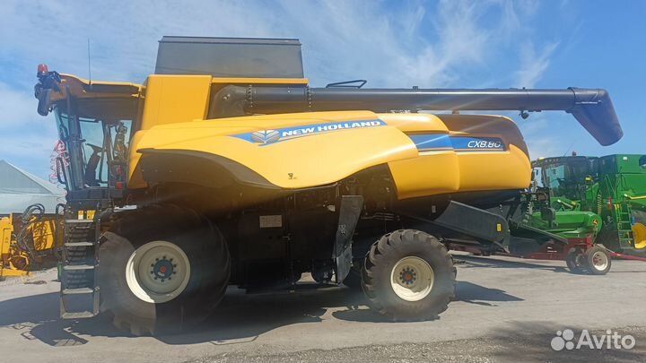 Комбайн New Holland CX 8.80, 2021