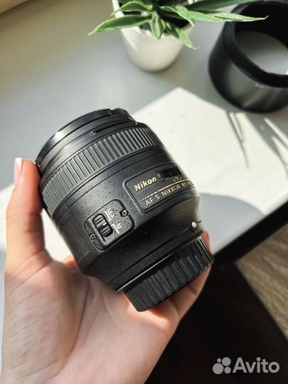 Объектив Nikon 85mm f/1.8g