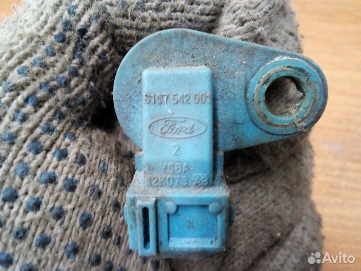 Датчик положения распредвала Ford Focus 2