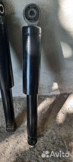 Амортизаторы оригинальные задние mercedes viano