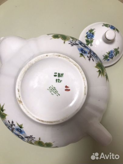 Чайник заварочный фарфоровый