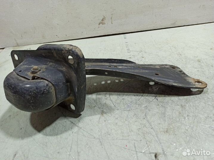 Рычаг подвески левый Volkswagen Golf 7