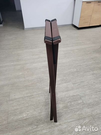 Подставка для подносов 