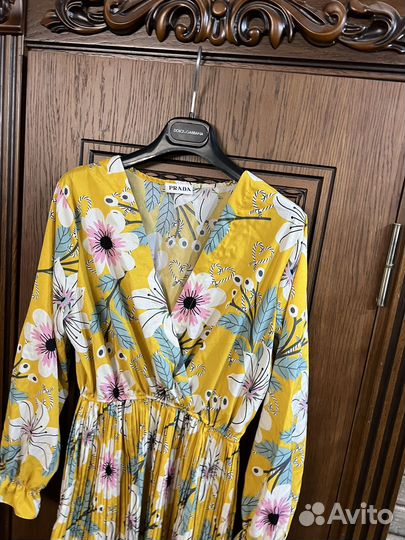 Платье женское prada 46 48