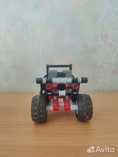 Внедорожник Lego Technic
