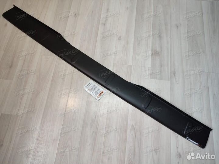 Накладка на задний бампер Mercedes Vito / W639