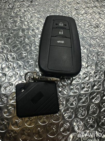 Запасной пульт управления ключом Toyota Camry 70