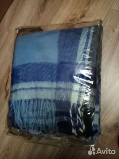 Плед шерстяной