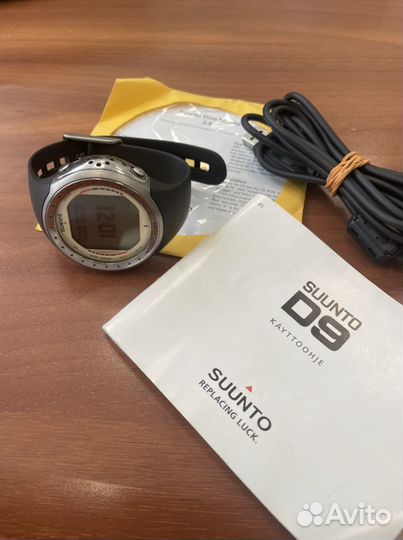 Suunto d9