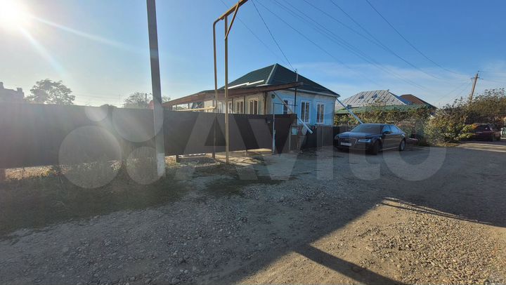 Дом 63,7 м² на участке 6,1 сот.