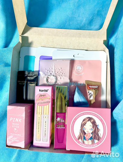 Подарочный бокс косметики девушке, подруге