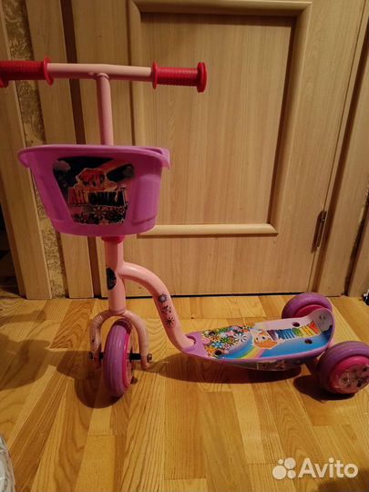 Самокат для девочки от 1 года