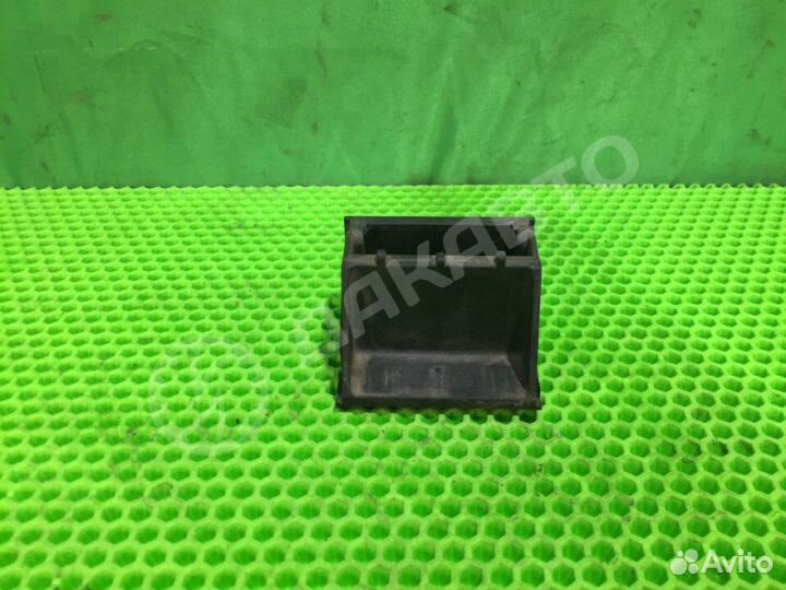 Кронштейн радиатора Bmw X5 E70