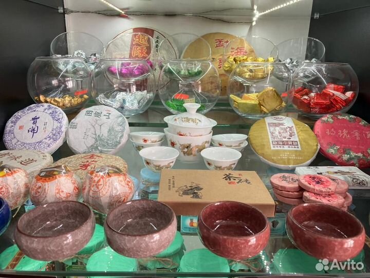 Чай подарочный в банках