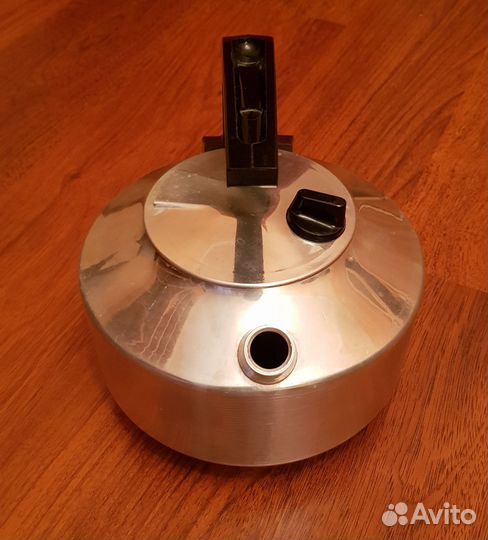 Электрочайник 2л СССР 1972 г рабочий металлический