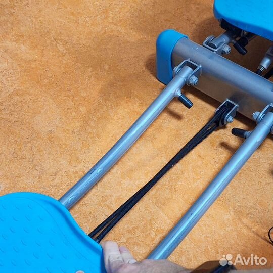 Тренажёр для ног