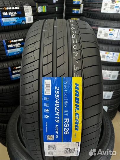 Habilead PracticalMax H/P RS26 255/40 R19 100W