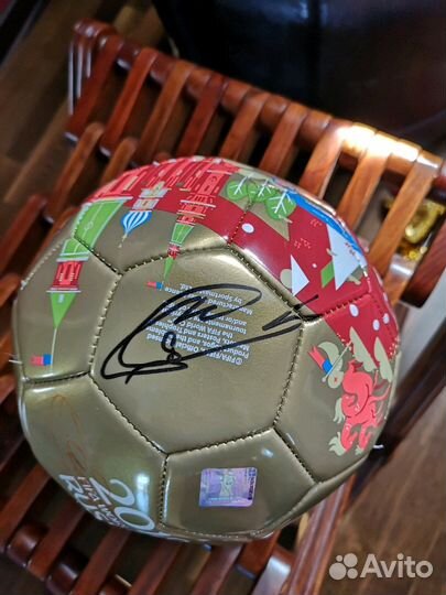 Футбольный мяч коллекционный