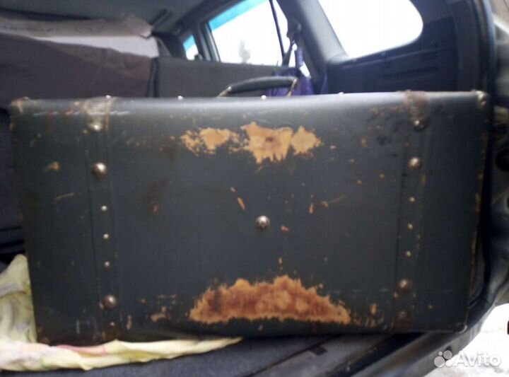 Чемодан старинный дерево