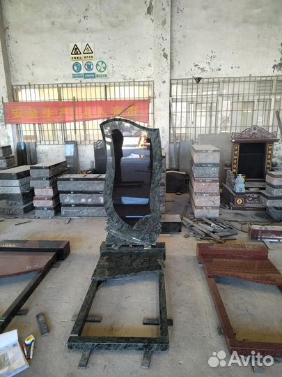 Памятники из гранита