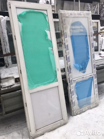 Пластиковые двери