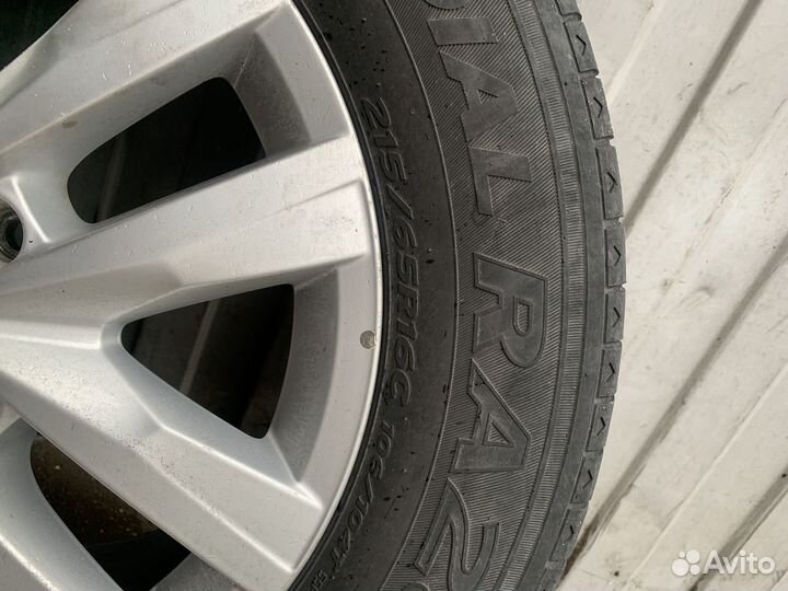 R16 Hankook Radial RA28 215/65, PCD 5x120 DIA 65