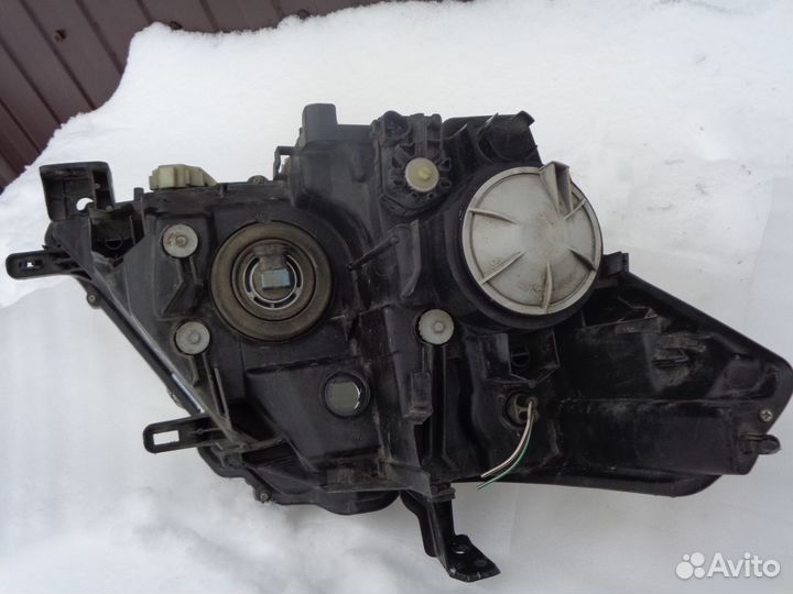 Nissan patrol y62 Фара левая/ правая