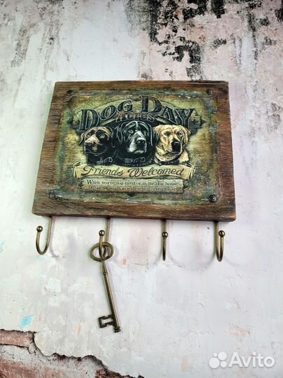 Ключница из дерева 