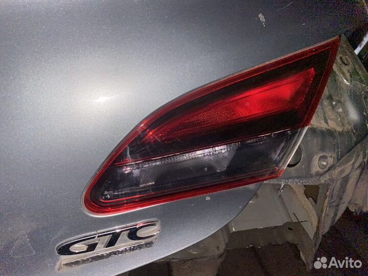 Фонарь задний правый Opel Astra J GTC
