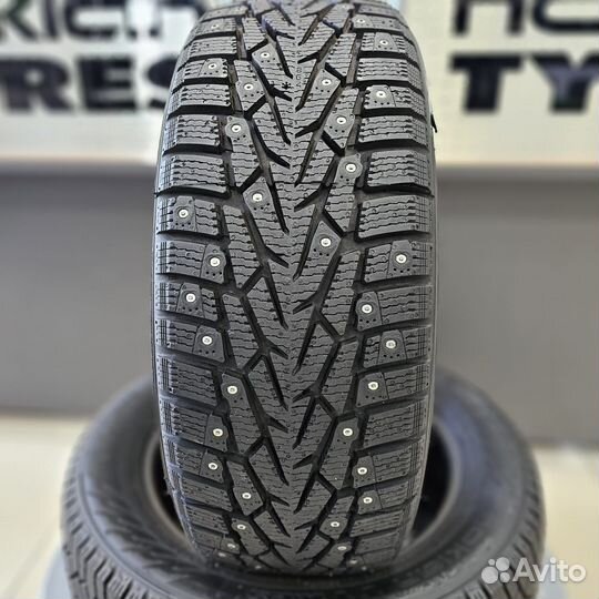 Ikon Tyres Nordman 7 215/60 R16