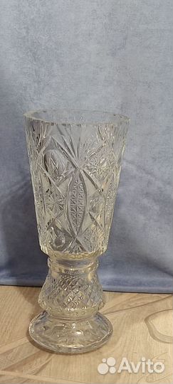 Ваза хрустальная