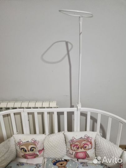 Детская кроватка круглая бу с маятником