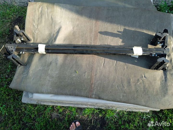 Поперечины на крышу авто