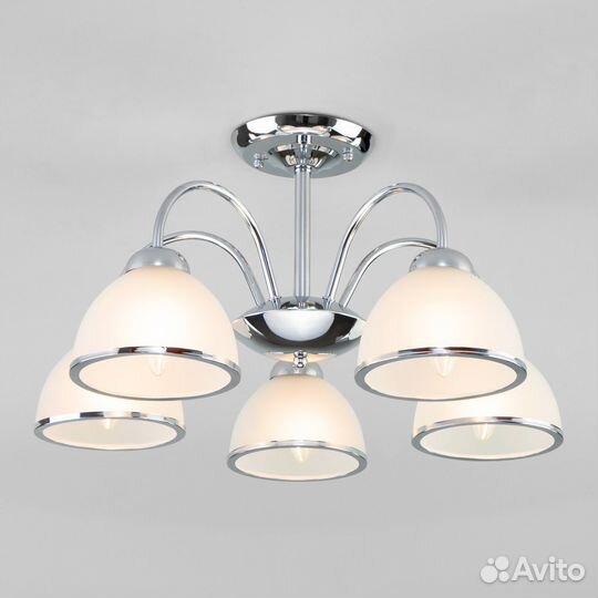 Люстра металл и стекло в спальню современная