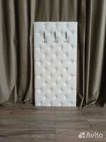 Вешалка в прихожую