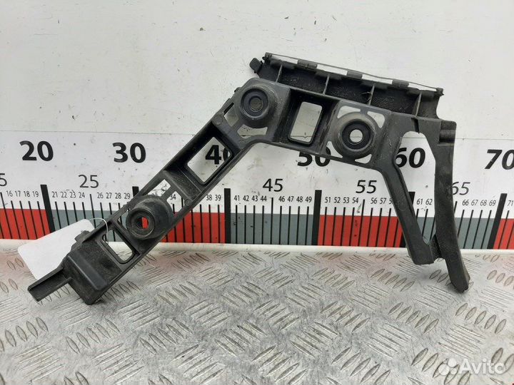 Кронштейн для Volkswagen Golf 6