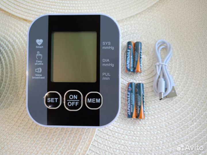 Тонометр автоматический новый