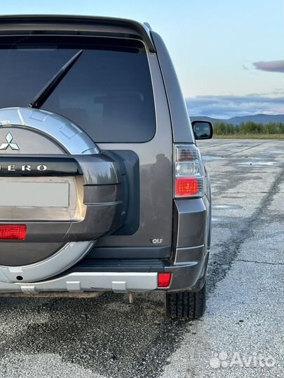 Mitsubishi Pajero 3.0 AT, 2011, 380 000 км