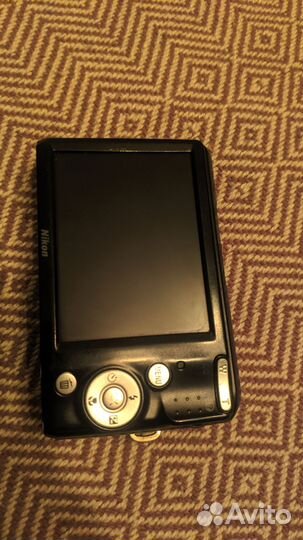 Винтажный компактный Nikon Coolpix ретро фото