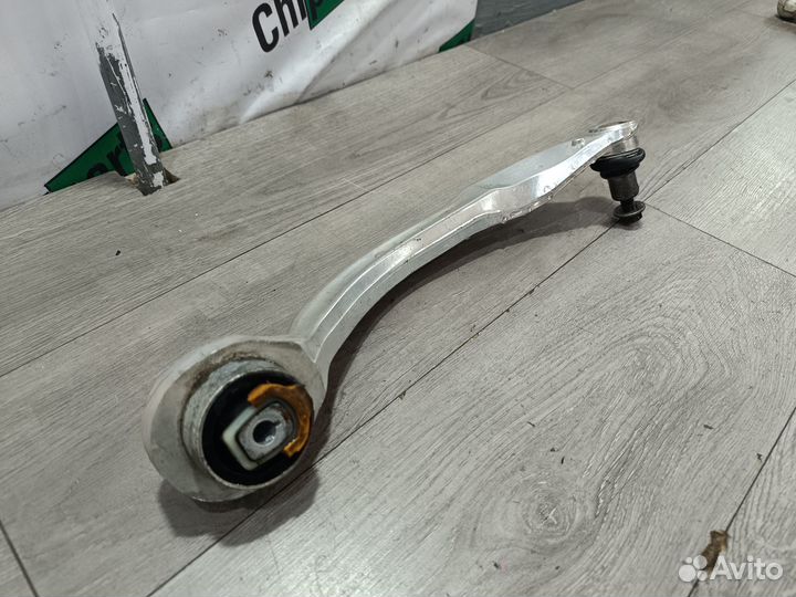 Левый кривой рычаг для audi A6C5 2003 год