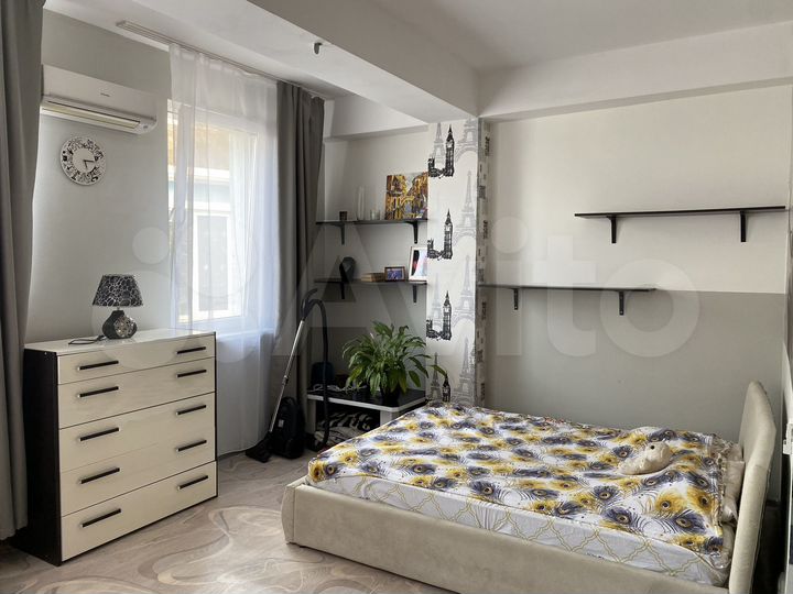 Квартира-студия, 30 м², 1/8 эт.