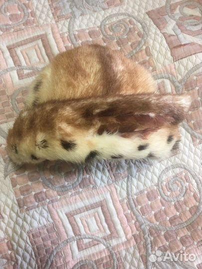 Меховые шапки