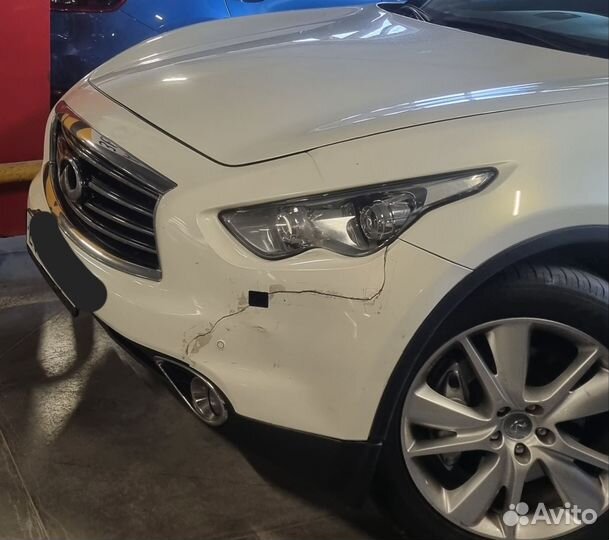 Бампер передний, решетка infiniti fx37 qx70