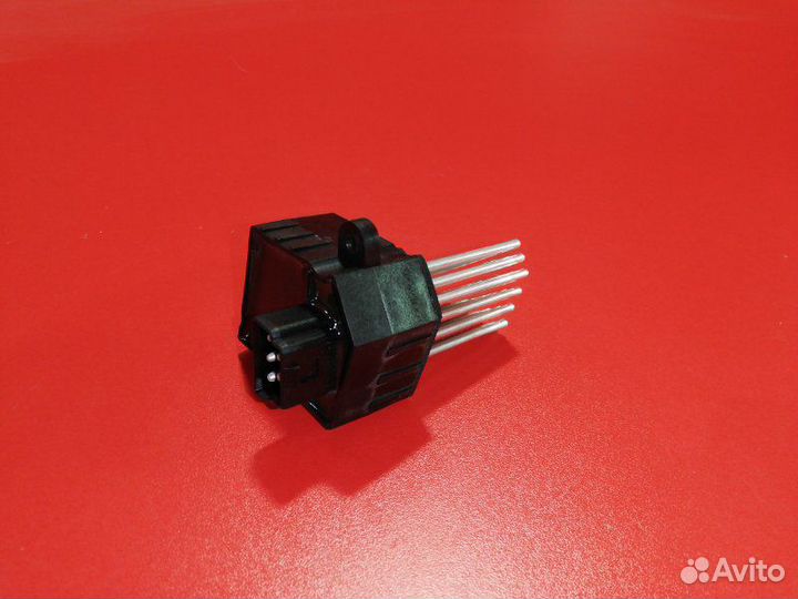 Реостат отопителя Land Rover Range Rover L322